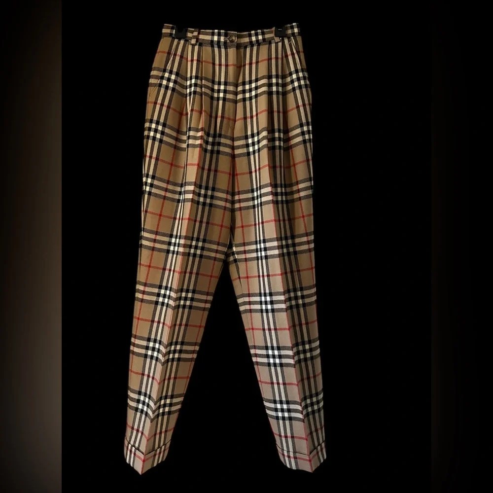 BURBERRYS Women's Pants - Picture 9 of 11